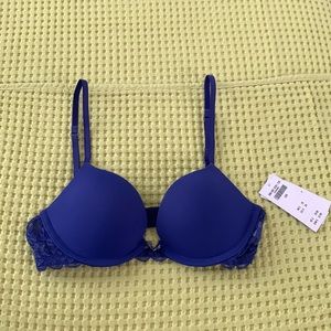 Gilly Hicks Lace Comfort Push-Up Bra